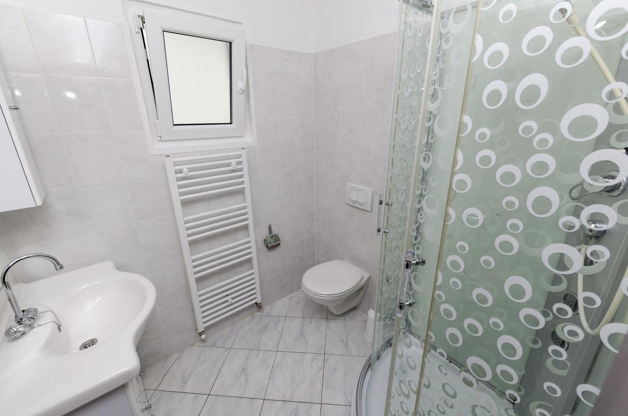 Apartments Luka Rogoznica  Extérieur photo